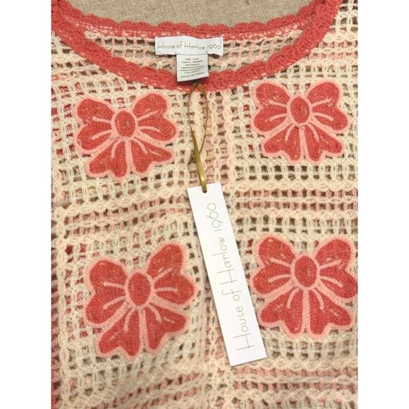 NWT House of Harlow Nicole Richie Pink White Bow Crochet Poncho Sweater Fringe - Picture 4 of 11